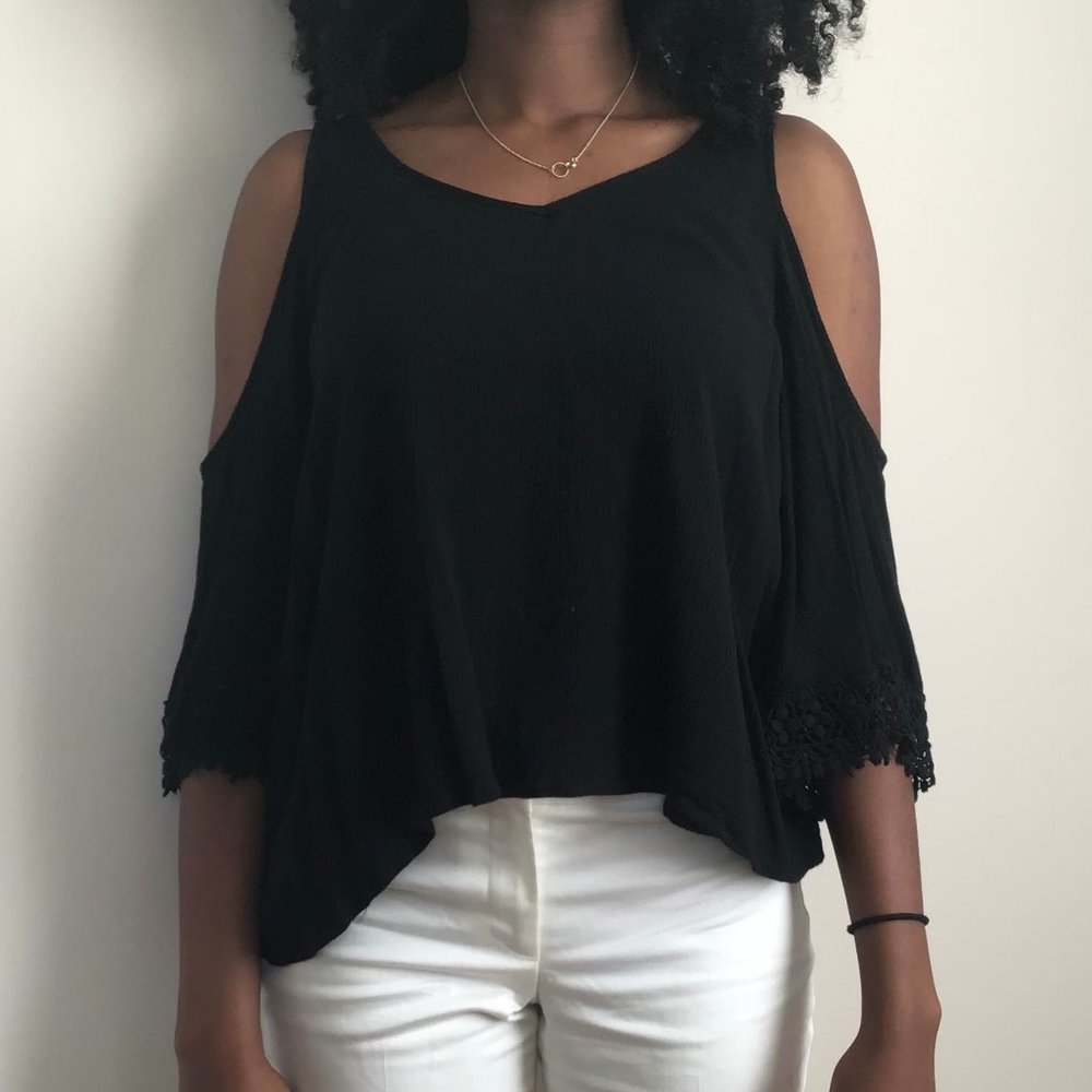 XHILARATION BLACK SHIRT